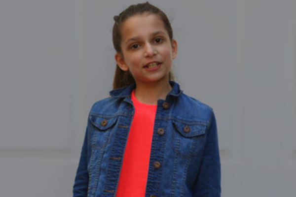 VP_cropped A smiling girl